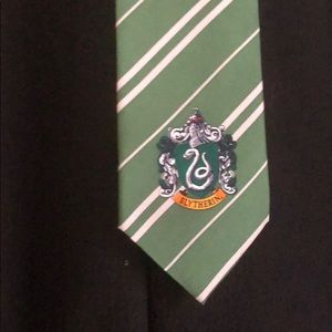 Harry Potter Slytherin hooded robe & necktie